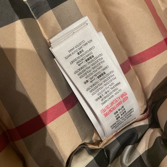 Burberry 4T boy‘s down jacket - Picture 2 of 5